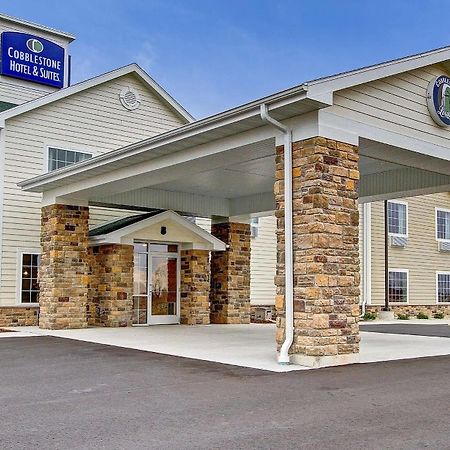 Cobblestone Hotel&Suites Pulaski/Green Bay Buitenkant foto